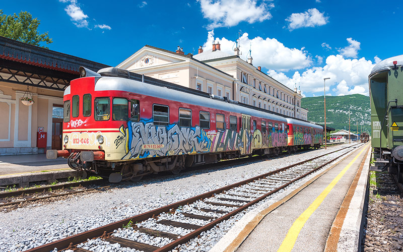 Rimozione graffiti